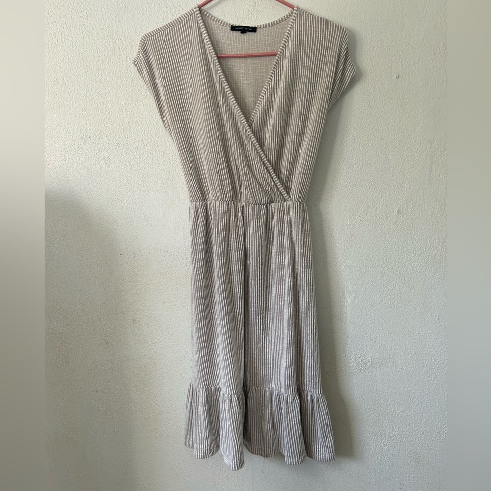 Cream and white size medium Caution to The Wind dress.